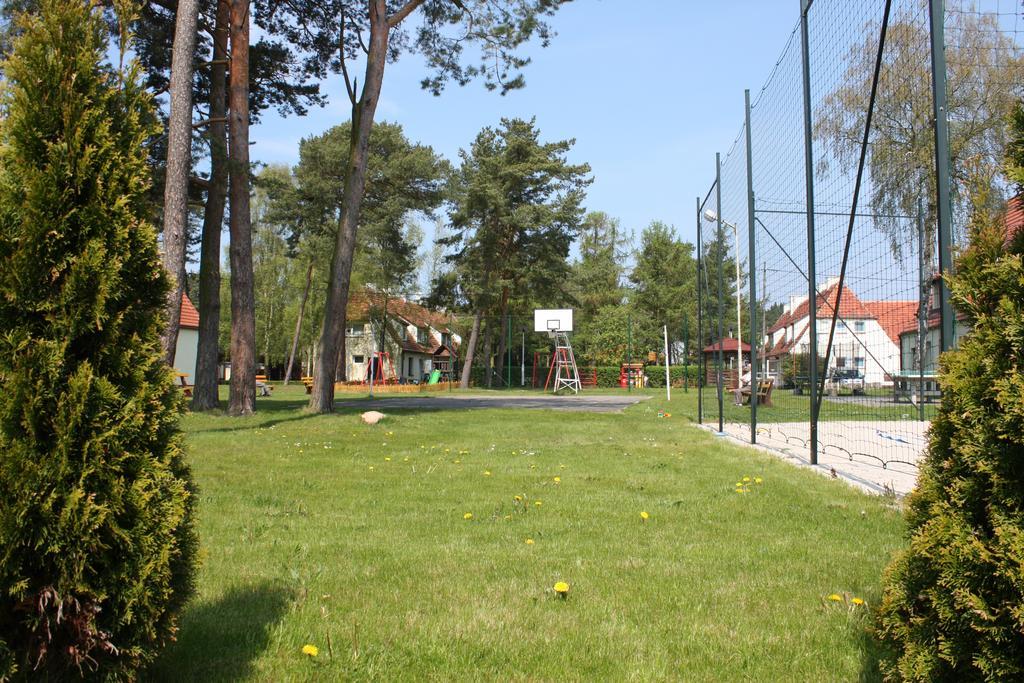 Osrodek Wypoczynkowy Merkury ムジェジノ エクステリア 写真